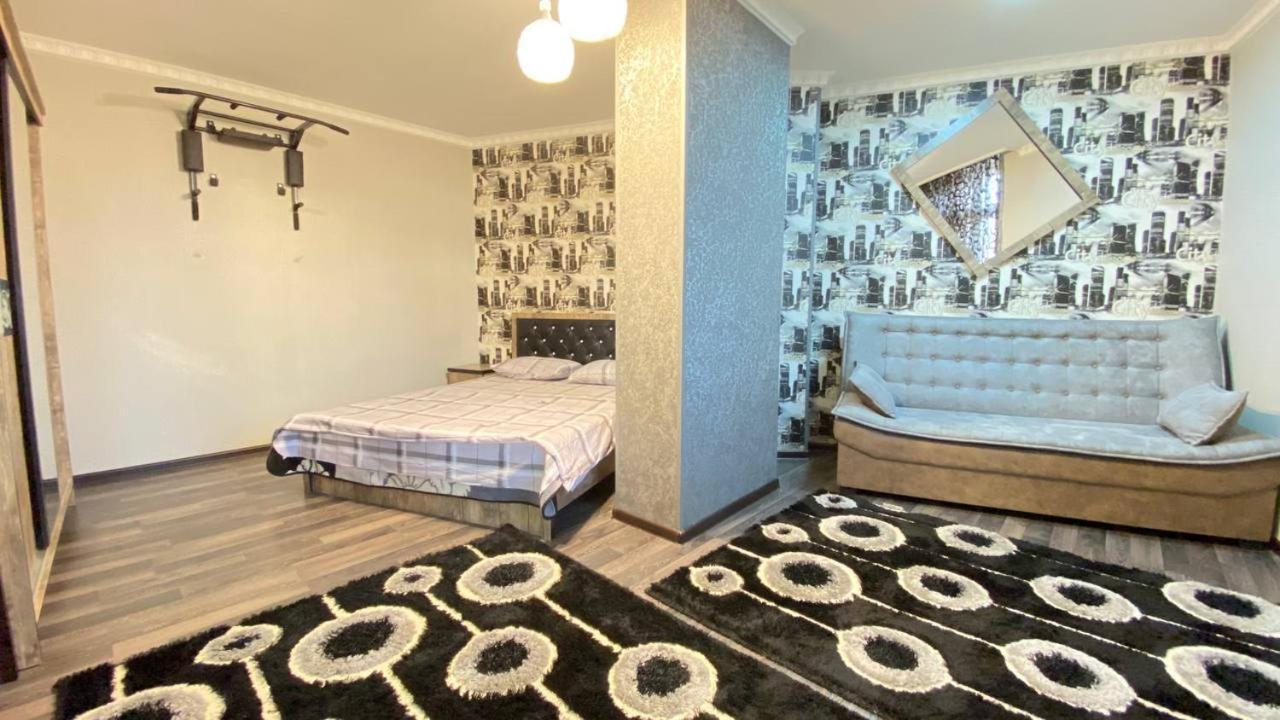 Hi-Tech Apartment In City Center 타슈켄트 외부 사진