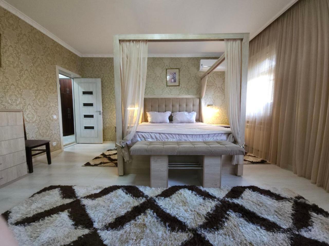 Hi-Tech Apartment In City Center 타슈켄트 외부 사진